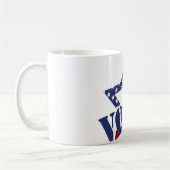 赤チェック青VOTEとアメリカ国旗の星 コーヒーマグカップ (左)