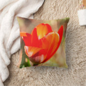 赤チューリップの花 クッション (ブランケット)