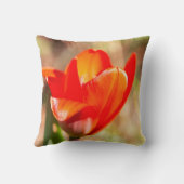 赤チューリップの花 クッション (裏面)