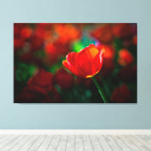 赤チューリップ キャンバスプリント (インサイチュ (ウッドフロア))