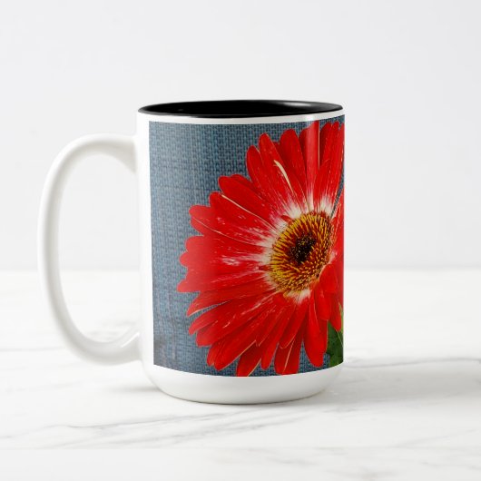 赤デイジー ツートーンマグカップ (左)