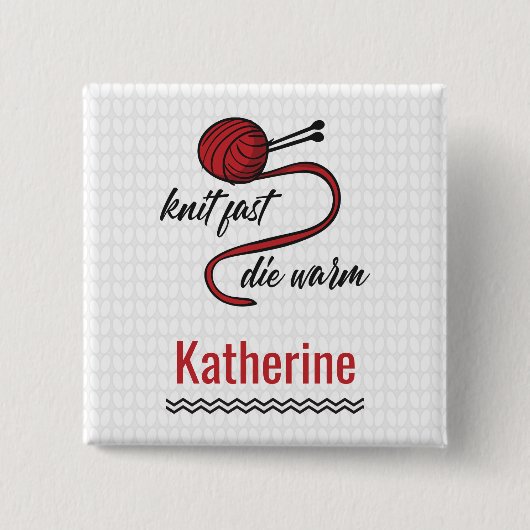 赤ニット速く、暖かく死ぬ 缶バッジ (正面)