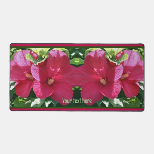 赤ハイビスカスフラワーペアパーソナライズされたアップ デスクマット (正面)