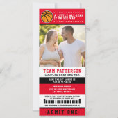 赤バスケチケットカップル赤ちゃんシャワー写真 招待状 (正面)