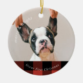 赤バッファロープレイドファミリードッグ |犬の初めてのクリスマス セラミックオーナメント (正面)