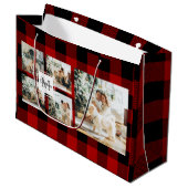 赤バッファロープレイド&コラージュの写真とイニシャル ラージペーパーバッグ (正面アングル)