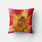 赤バラとビー装飾用クッション クッション (裏面)