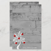 赤バレンタインハートの木パーソナライズされた文具 便箋 (正面/裏面)