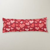 赤パターン（の模様が）ある君のハート ボディピロー (裏面)