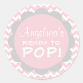 赤パーソナライズされたちゃんシャワーポップ・アートのピンクの女の子 ラウンドシール (正面)