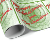 赤パーソナライズされたと緑のメリークリスマス ラッピングペーパー (ロールコーナー)