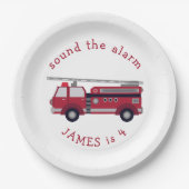 赤パーソナライズされた消防車パーティー ペーパープレート (正面)