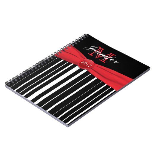 赤パーソナライズされた白黒ノートストライプの ノートブック (左側)
