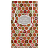 赤パーソナライズされた緑色ハニカムスノーフレークパターン スモールペーパーバッグ (正面)