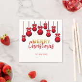 赤パーソナライズされた金ゴールドオーナメントメリークリスマス スタンダードカクテルナプキン (インサイチュ)