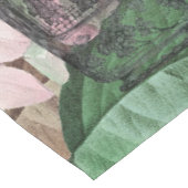 赤ビクトリアンファッションのカラフル女性 テーブルクロス (アングル)