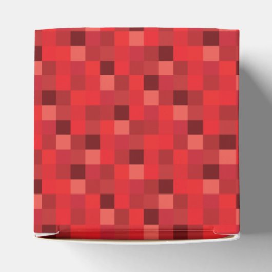 赤ピクセルのパターン フェイバーボックス (上部)