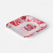 赤フローラアーチ赤ちゃんシャワーパーソナライズされた ペーパープレート (傾斜あり)