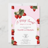 赤ベリースイートストロベリーピンクの女の子ベビーシャワー 招待状 (正面)