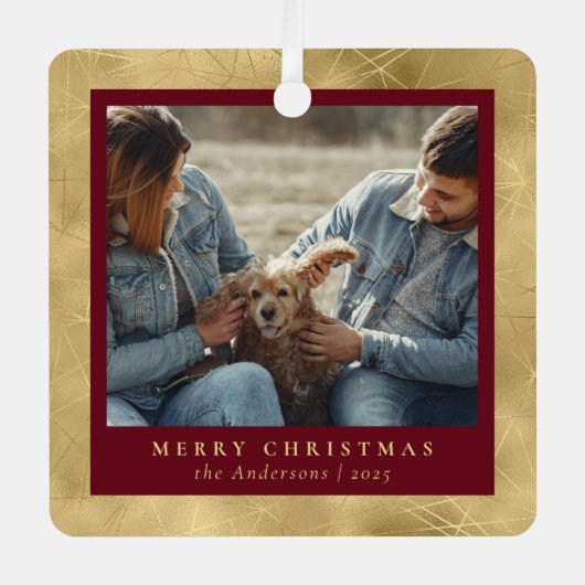 赤ミニマルエレガントと金ゴールドのクリスマスカップルの写真 メタルオーナメント (正面)