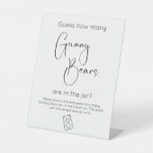 赤モダンちゃんシャワーはグミベアの数を推測 台座サイン (正面)