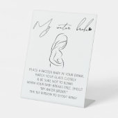 赤モダンちゃんシャワー私の水がゲームの看板を破った 台座サイン (正面)