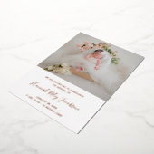 赤モダンちゃん写真エレガント誕生発表 箔招待状 (回転した状態)