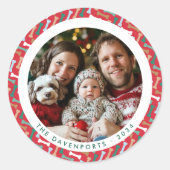 赤モダンとティール(緑がかった色)の骨のパターン犬の家族写真 ラウンドシール (正面)