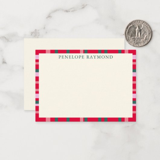 赤モダンと緑のクリスマスパーソナライズされたの ノートカード (正面/裏面インサイチュ)