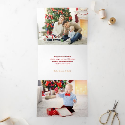 赤モダンはっきりしたメリータイポグラフィ5 – 写真 三つ折りクリスマスカード (内部)