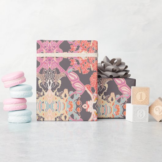 赤モダンピンク紫のシックなバロック柄 ラッピングペーパー (ベビーシャワー)