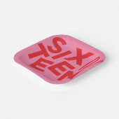 赤モダンミニマルピンクタイポグラフィ16歳 ペーパープレート (傾斜あり)