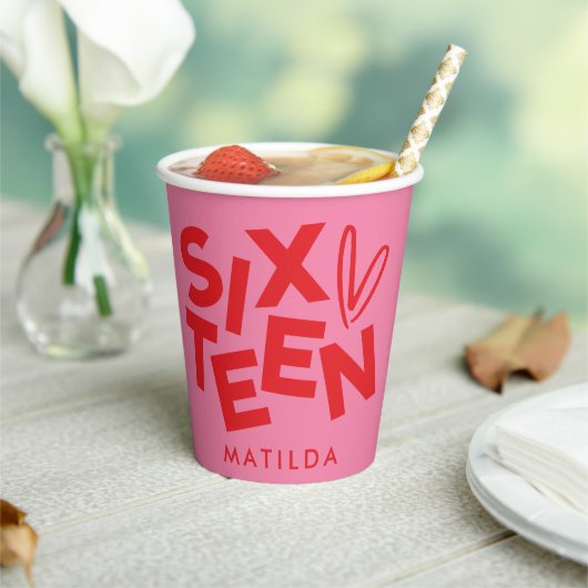 赤モダンミニマルピンクタイポグラフィ16歳 紙コップ (インサイチュ)
