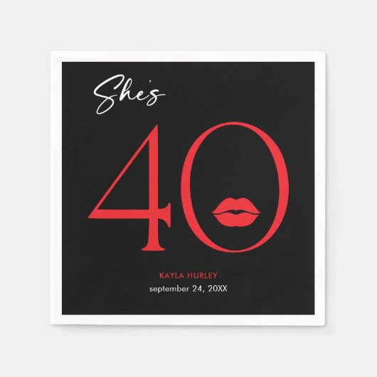 赤モダンミニマル唇She's 4誕生日 スタンダードカクテルナプキン (正面)