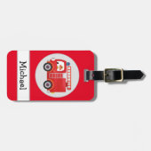 赤モダン消防車の名パーソナライズされた前 ラゲッジタグ (正面横)