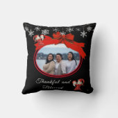 赤モダン白かわいい小妖精や小人水彩家族の写真 クッション (裏面)