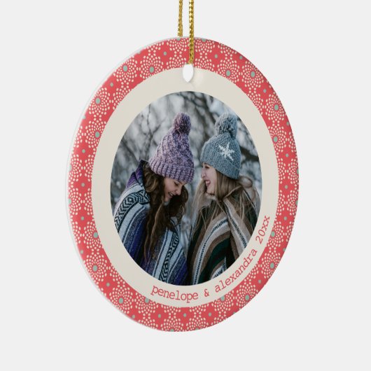 赤モダン白の丸の写パーソナライズされた真 セラミックオーナメント (右)