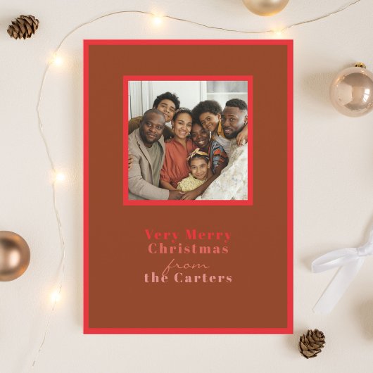 赤モダン茶色のクリスマスフォトグリーティング シーズンカード