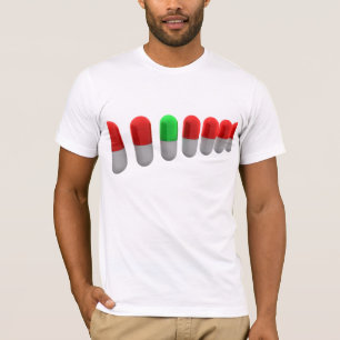 赤ユニークカプセルの中の緑の錠剤 Tシャツ