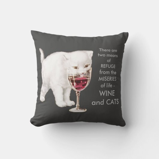 赤ワインの芸術の引用文を飲んでいるヴィンテージの白い子ネコ クッション (正面)