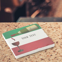 赤ワインを注いでいる