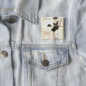 赤ワインを飲んでいるフランスのな女性 缶バッジ (インサイチュ)