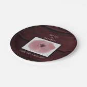 赤ワイングラス半空フルことわざ水色 ペーパープレート (アングル)