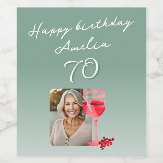 赤ワイングラス水の色の誕生日パーティーフォト ワインラベル (シングルラベル)