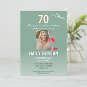 赤ワイングラス70th誕生日パーティーの写真 招待状 (スタンド正面)