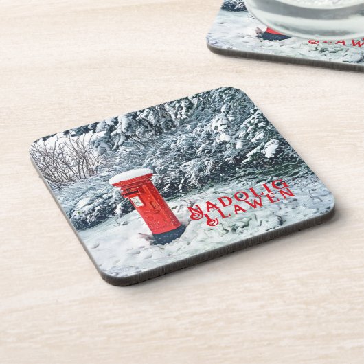 赤伝統的い郵便箱と雪 コースター (左側)