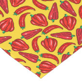 赤唐辛子黄色の背景 ロングテーブルランナー (コーナー)