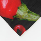 赤唐辛子4匹 フリースブランケット (角)