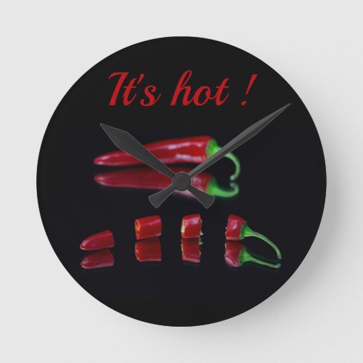 赤唐辛子 ラウンド壁時計 (正面)