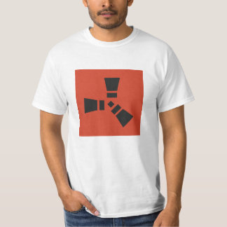 赤地に黒のRUSTロゴ Tシャツ